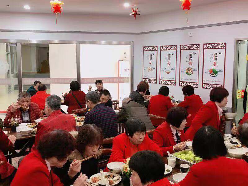 泉秀街道居家社區養老服務照料中心幸福餐廳